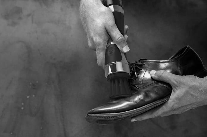 Equerry The World s Premier Shoe Shiner Indiegogo