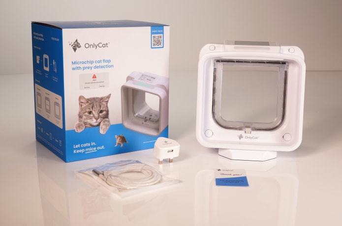 Cat flap that detects prey hot sale
