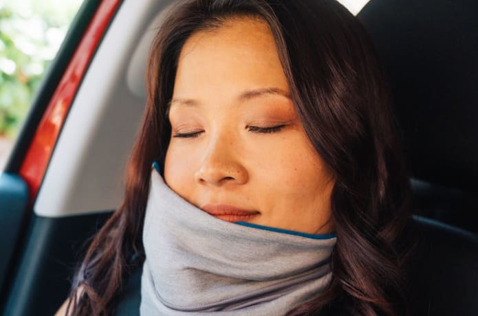 The First Fully Adjustable Travel Pillow Indiegogo