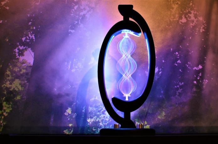The String of Pisces - A Kinetic Art Lamp | Indiegogo