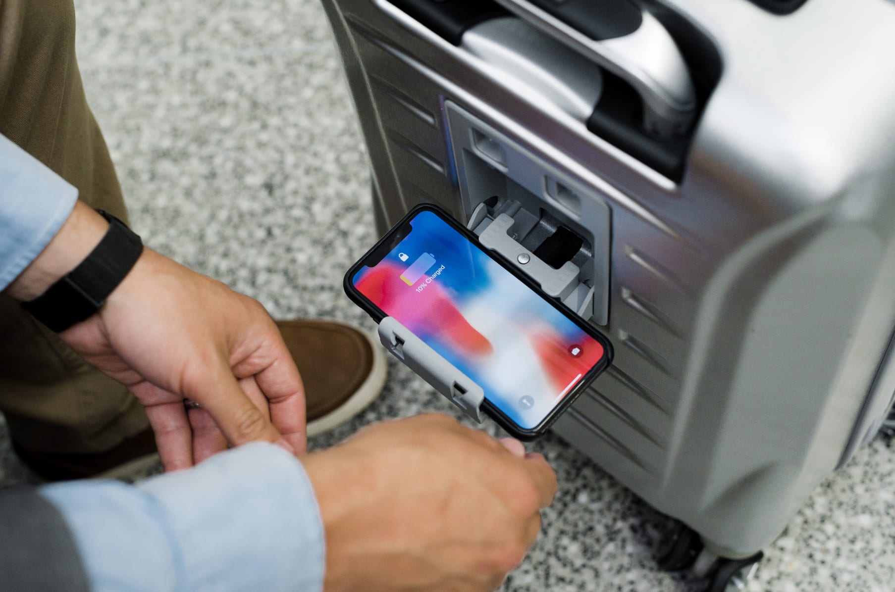 SkyValet Luggage Smart Luggage with Shark Wheels Indiegogo