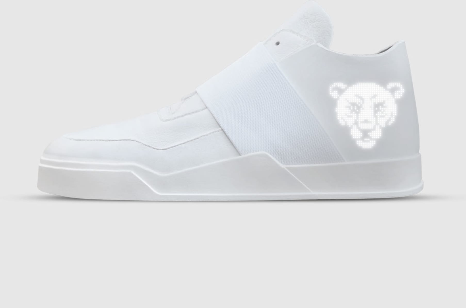 Vixole: World's First Smart Customizable E-Sneaker | Indiegogo