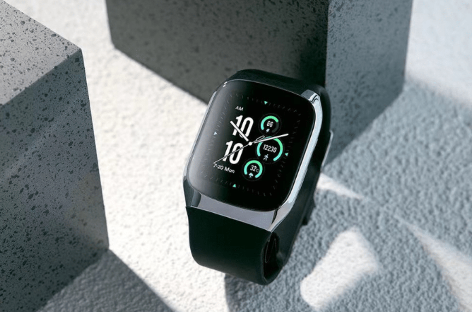 YHE BP Doctor Pro blood pressure smartwatch provides an all-in-one