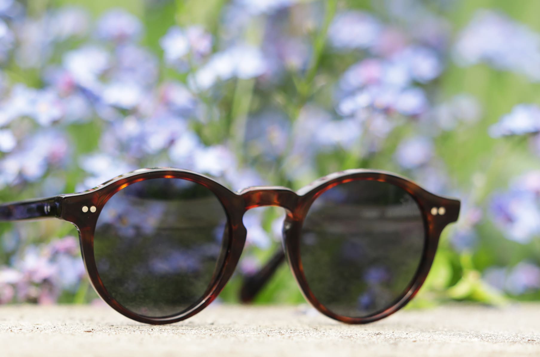 Attachable eyeglass wipers shop