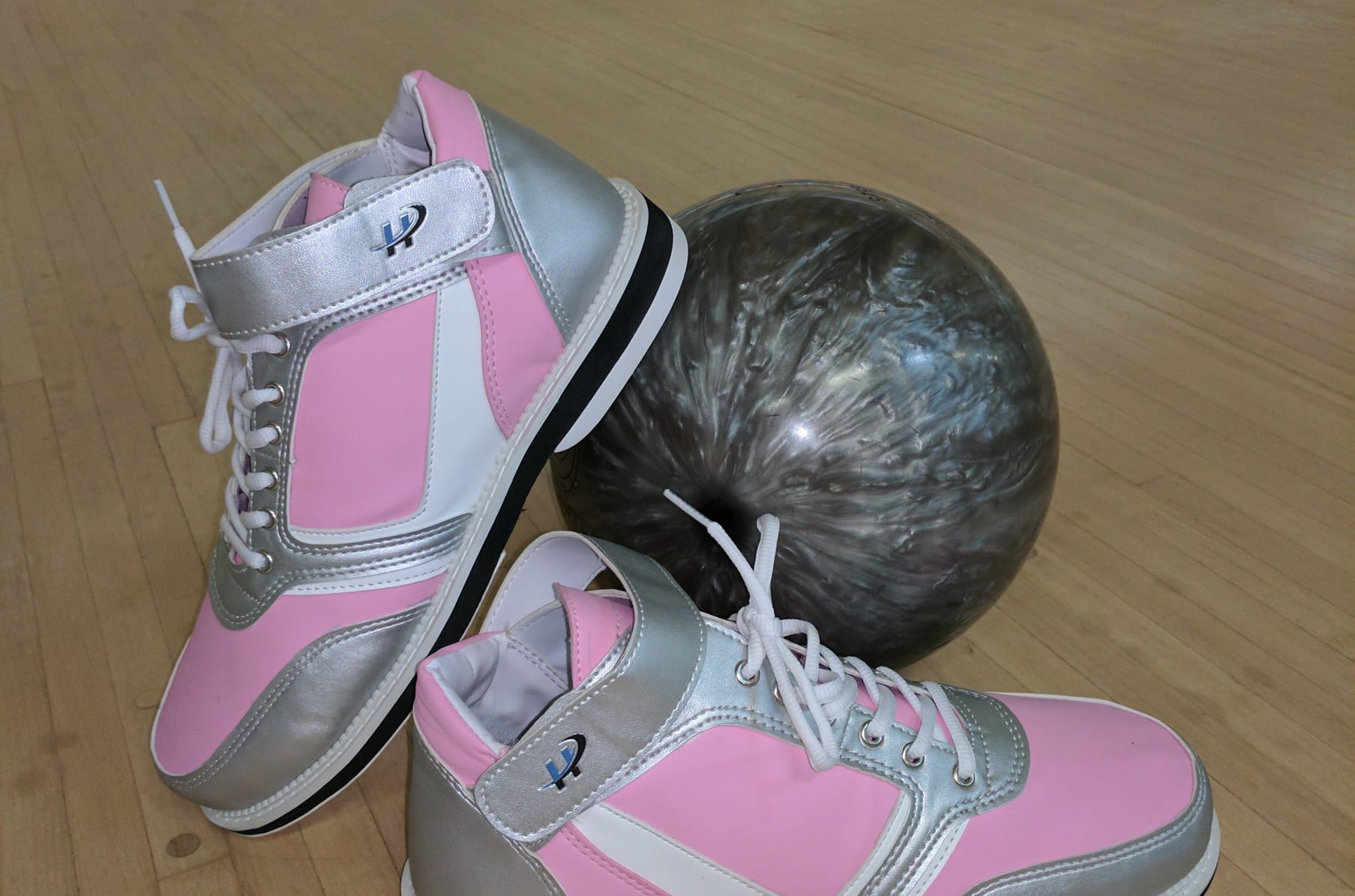 Hi top bowling shoes new arrivals