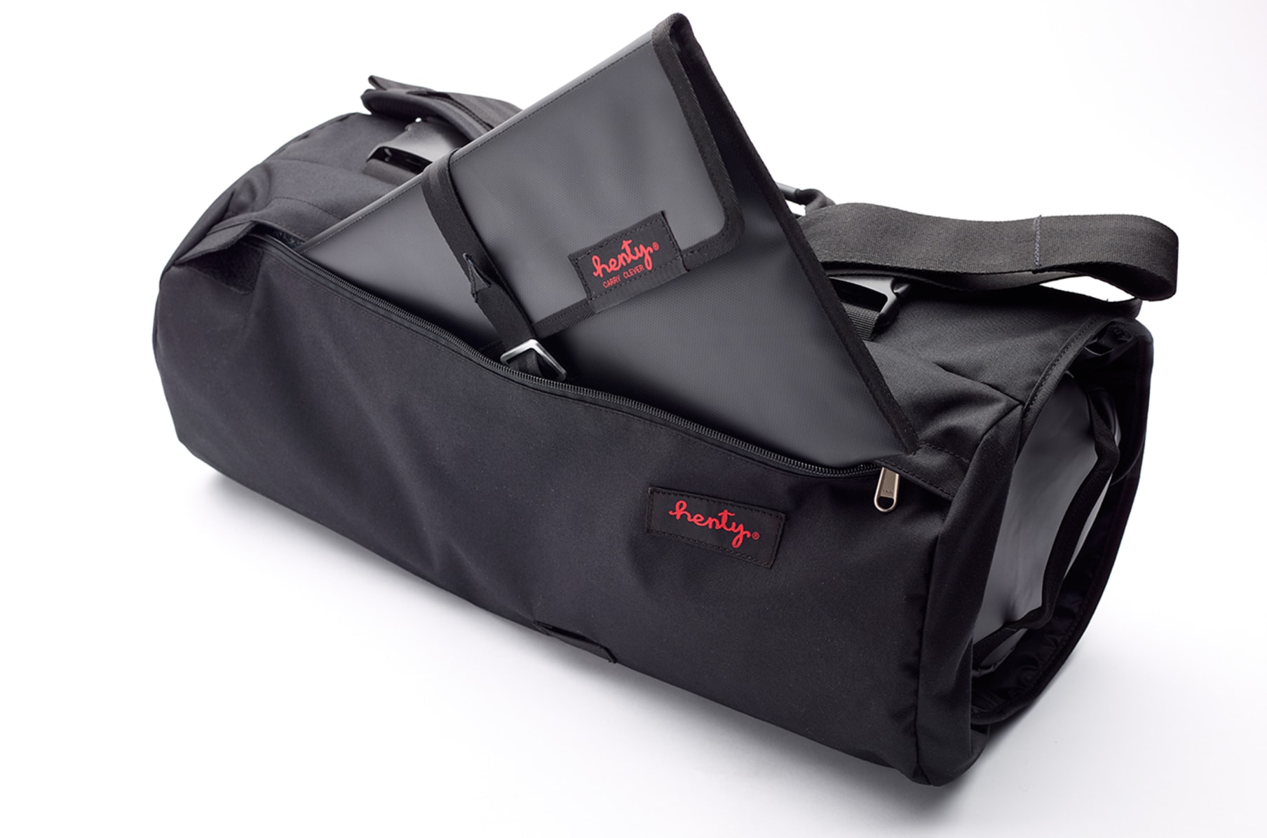Henty hanger clearance