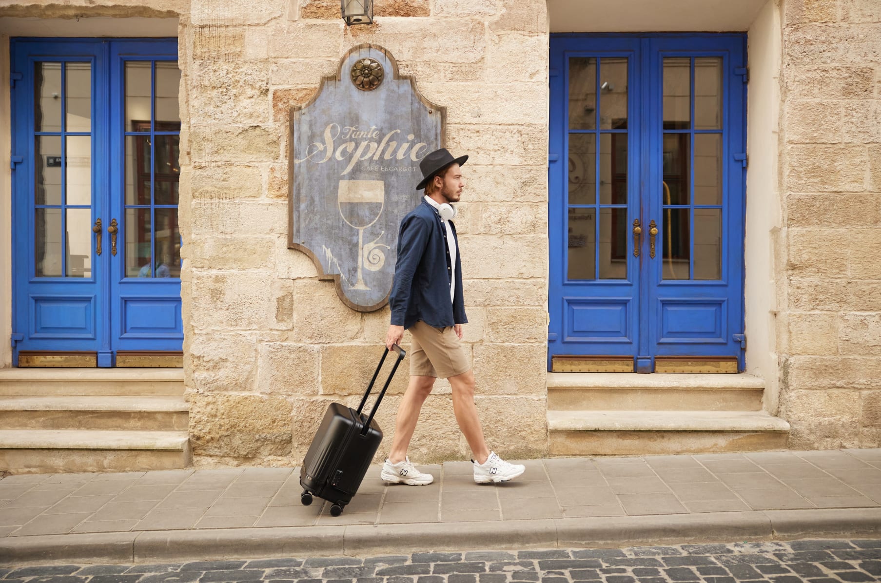 Novi luggage 2025 indiegogo
