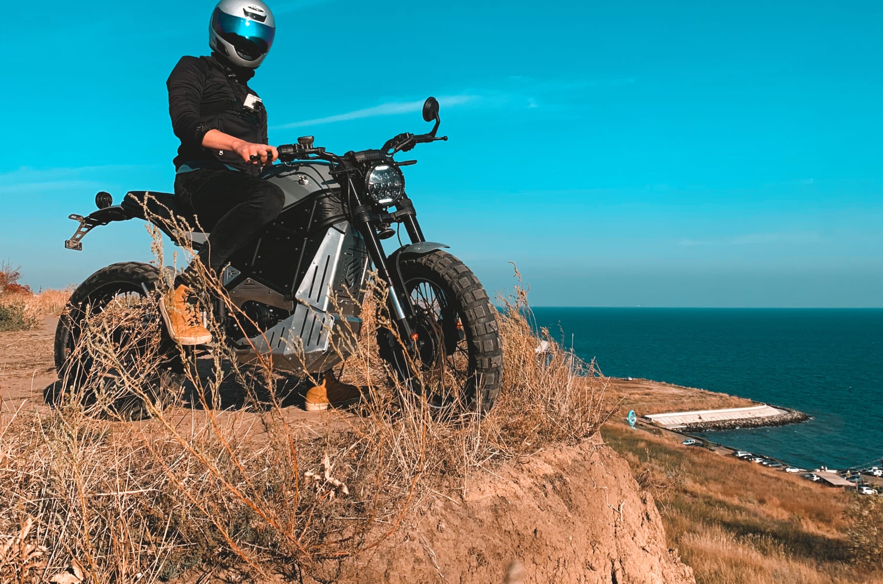 Geon deals scrambler electric