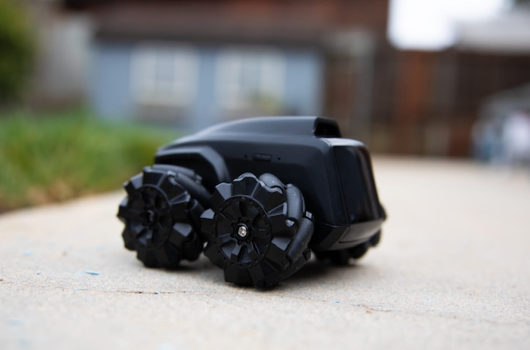 Scout: The Tiny AI-powered Autonomous Mobile Robot | Indiegogo