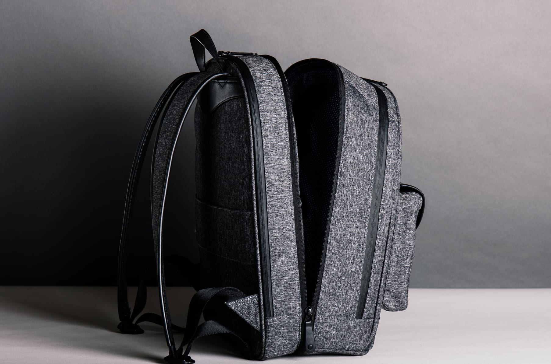The 6 n 1 Duffle Backpack Any Trip Any Condition Indiegogo