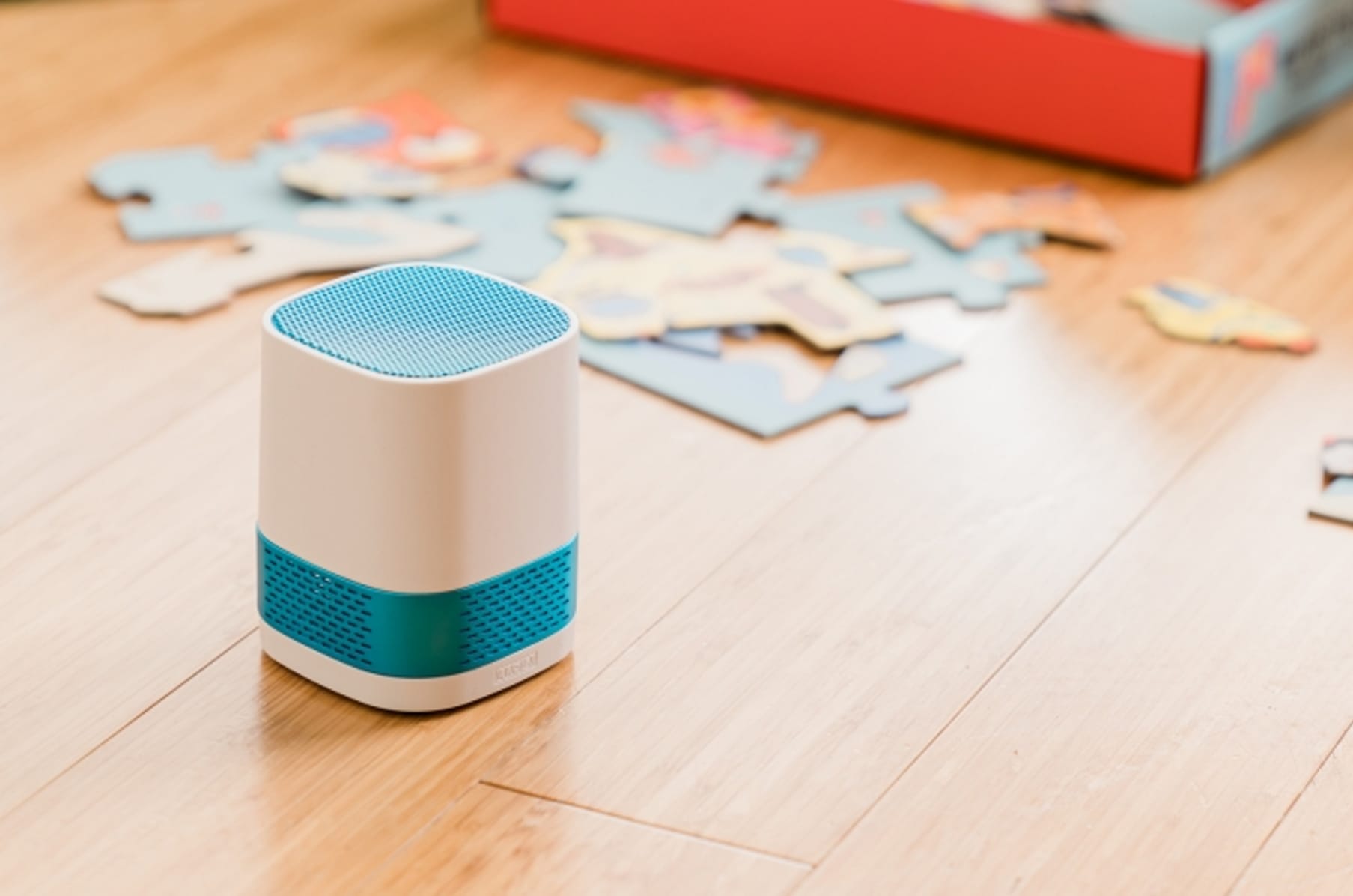 Luft cube store portable air purifier