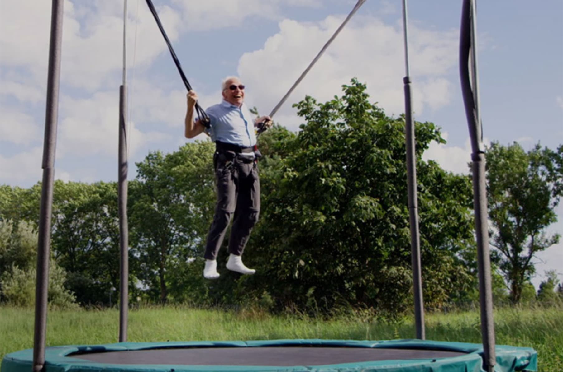 bungee for your trampoline Indiegogo