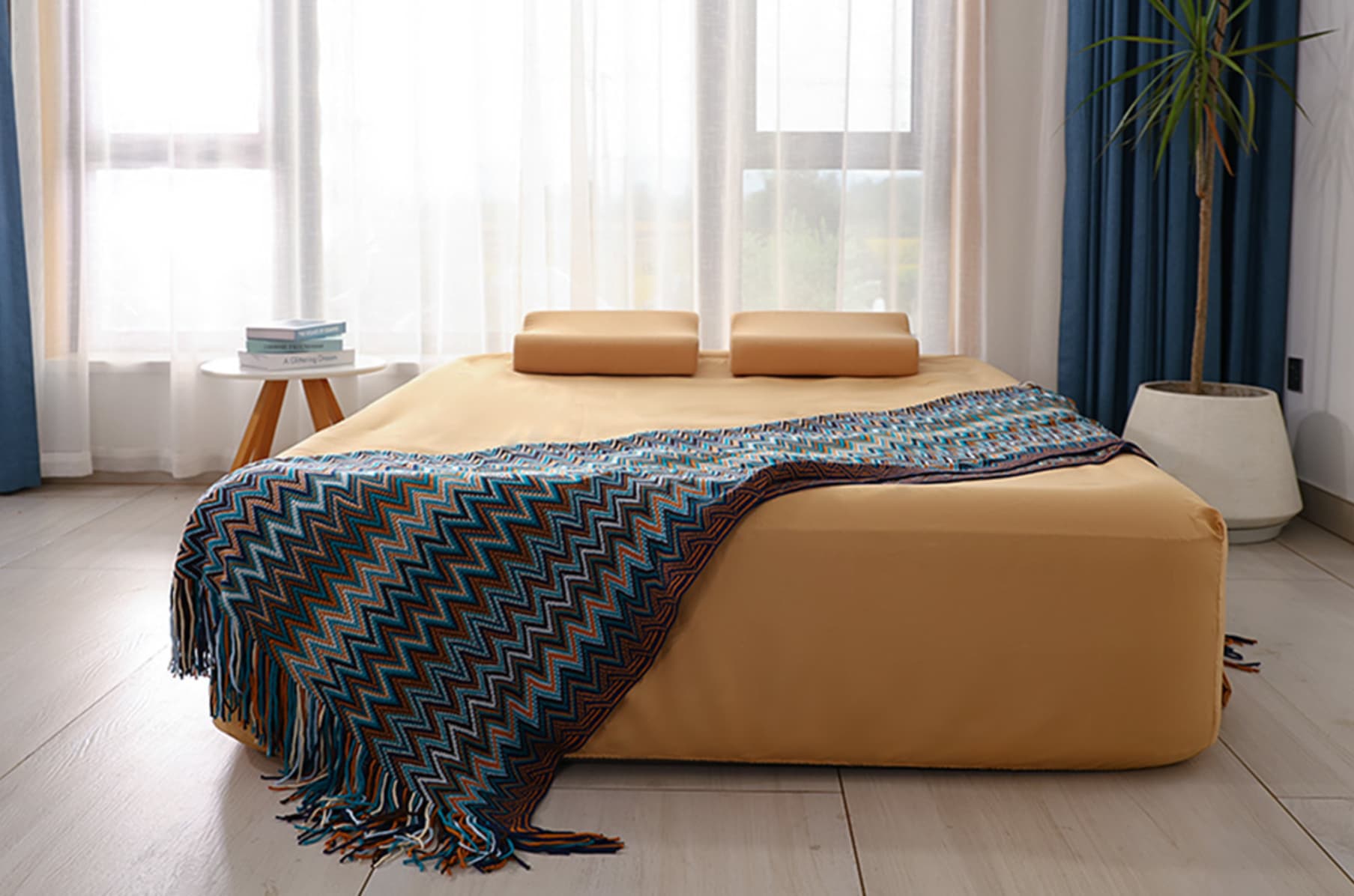 Clever bed store self inflating