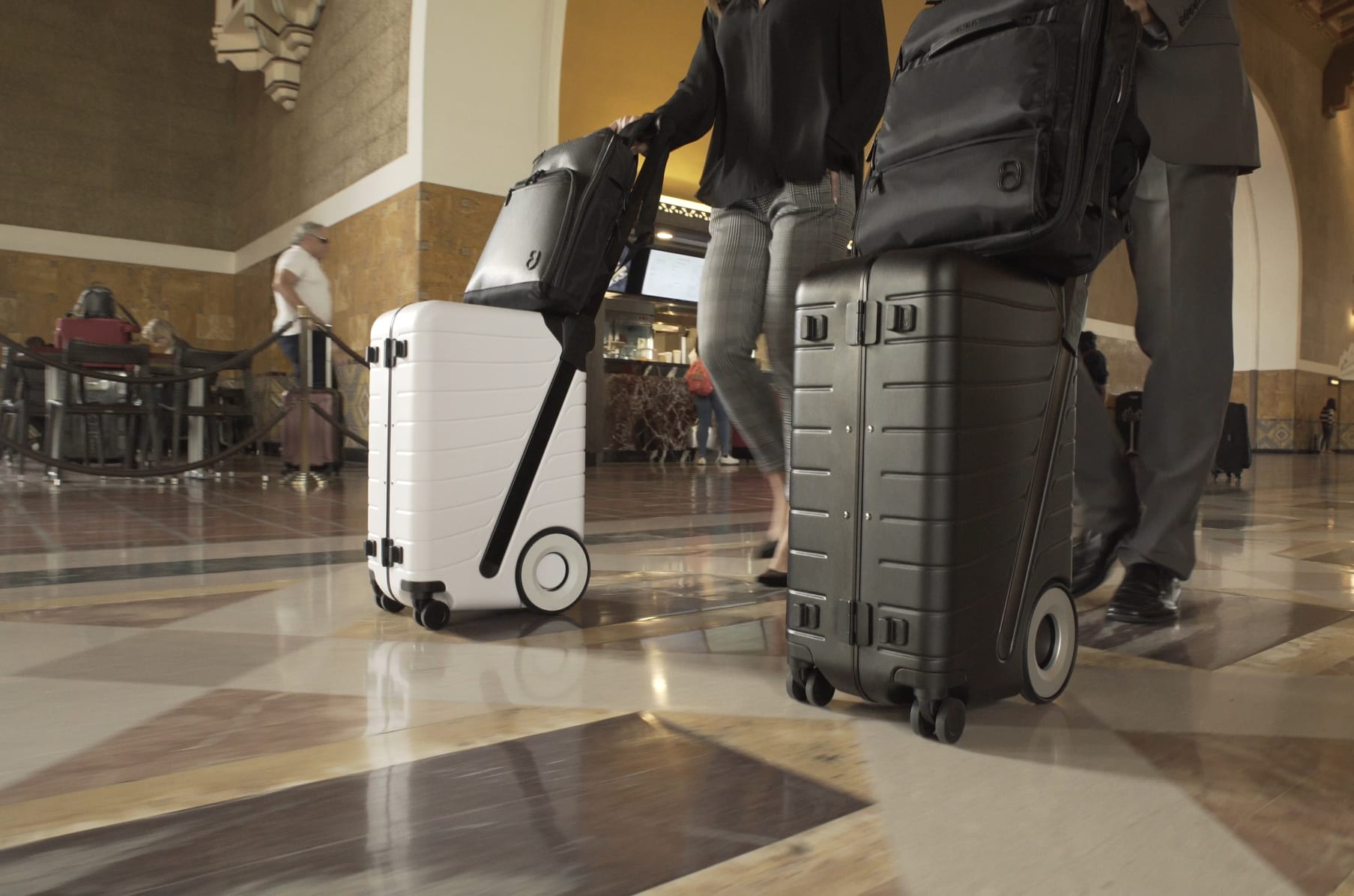 The SIX: A Carry-on You Effortlessly Push Forward | Indiegogo