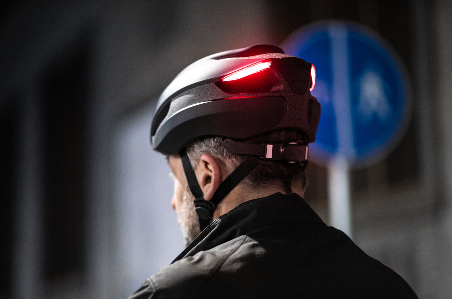 Lumos Ultra The New Standard In Bike Helmets Indiegogo