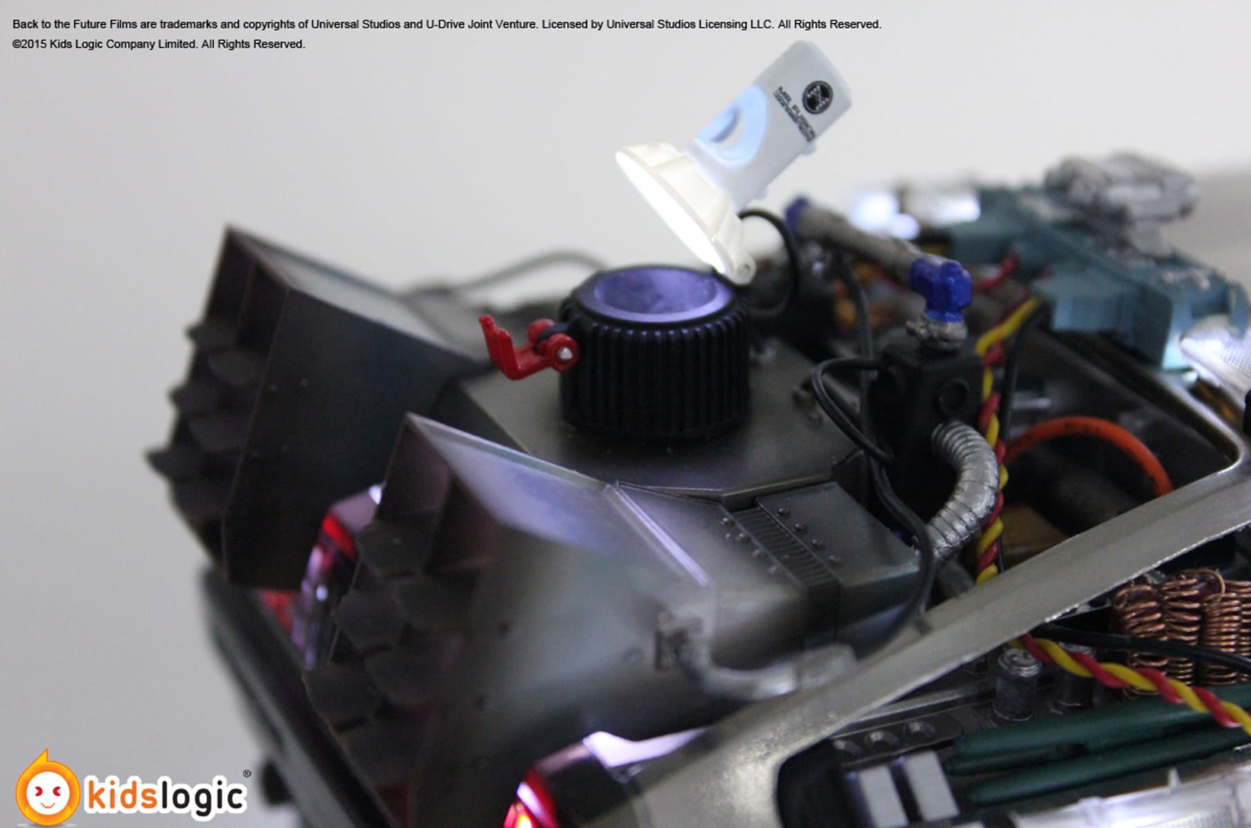1:20 DeLorean Time Machine Magnetic Levitating Ver | Indiegogo