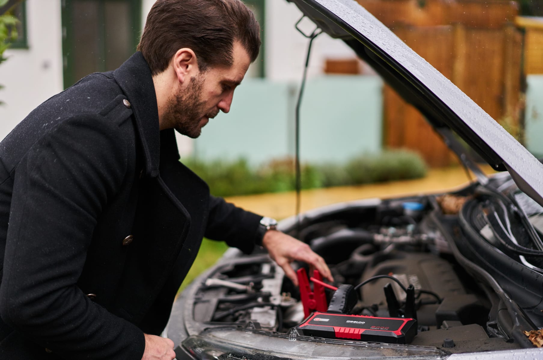 Gooloo World S Most Powerful Car Jump Starter Indiegogo