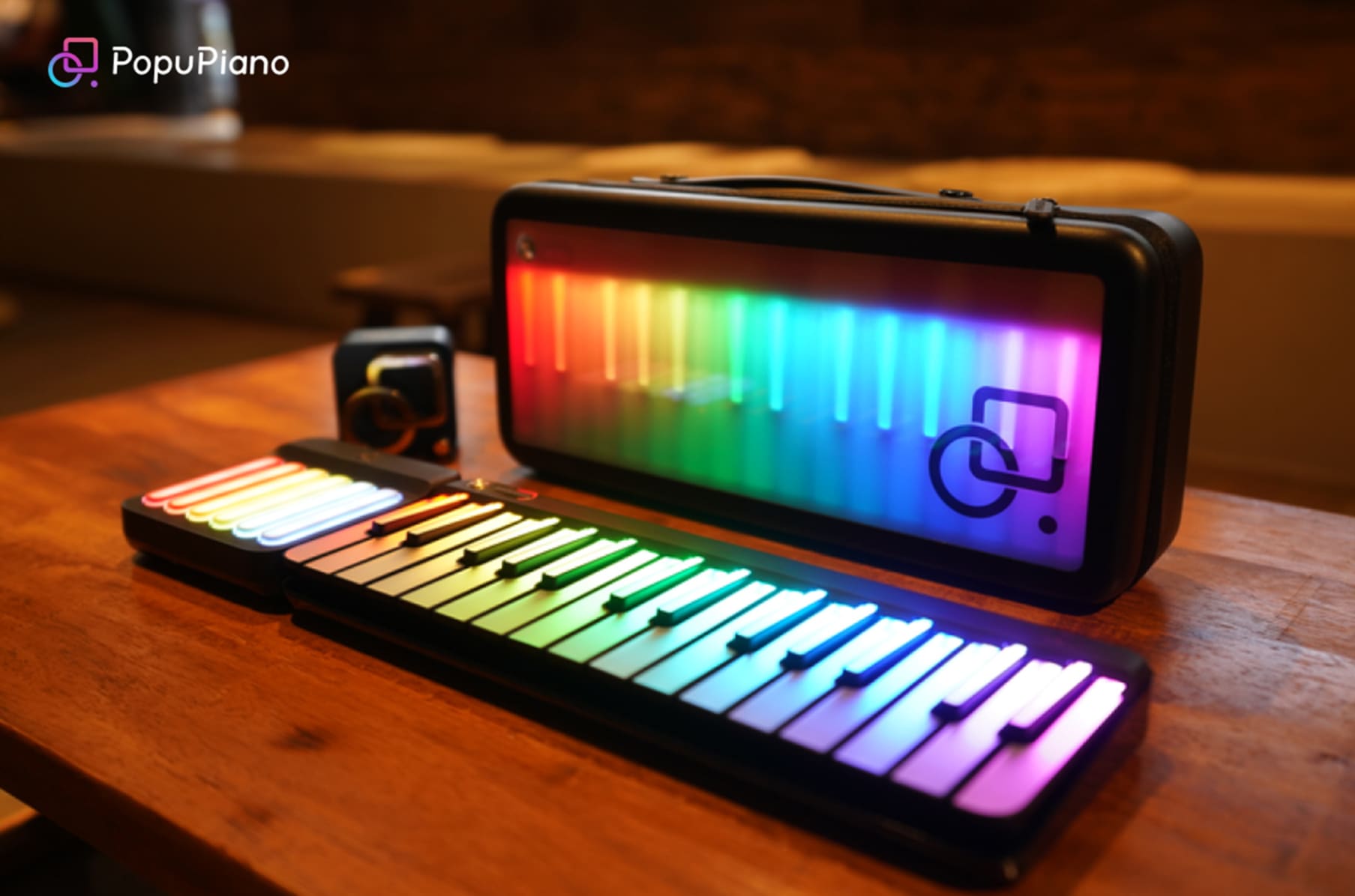 Smart clearance portable piano