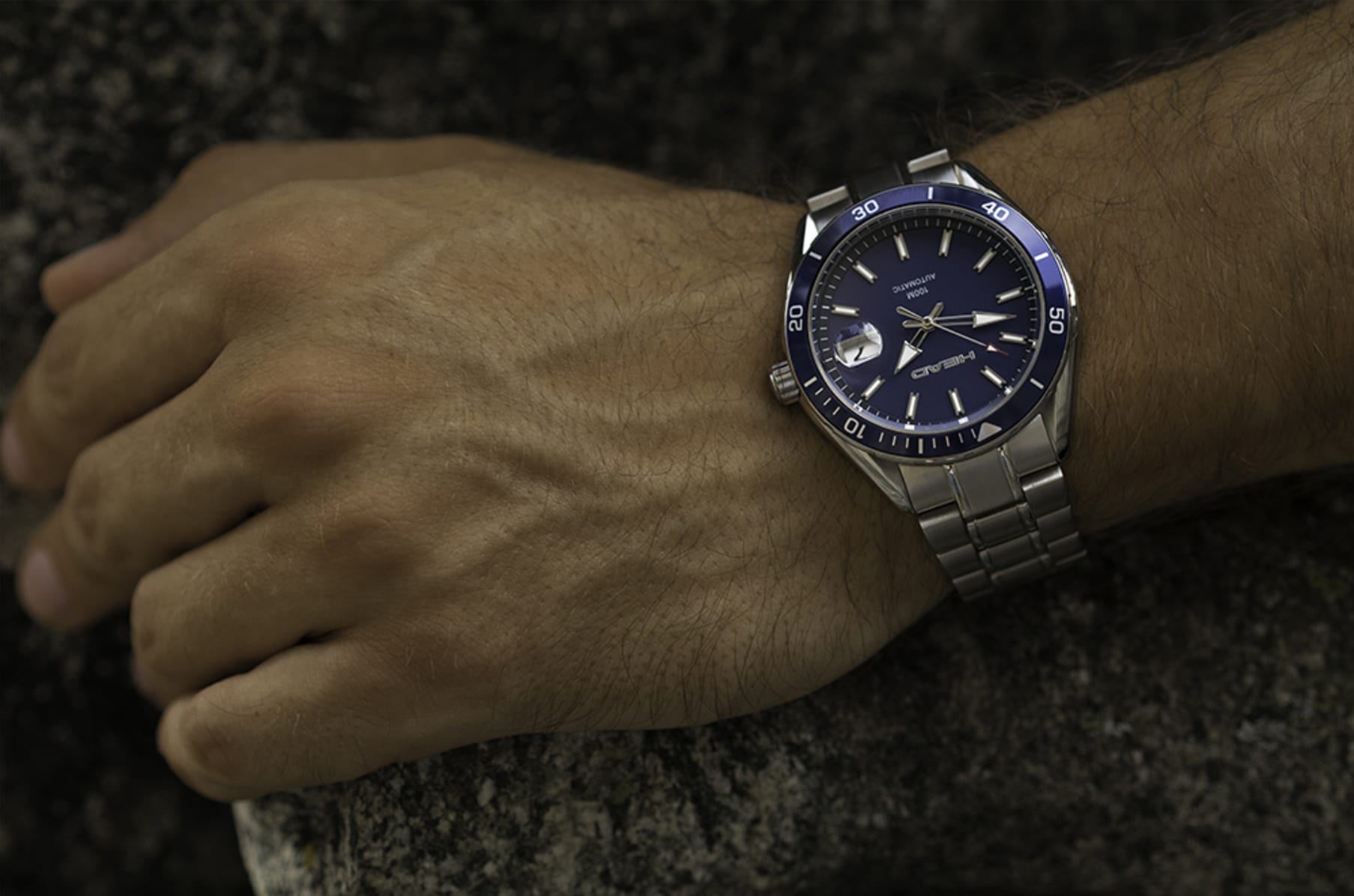 Head prestige hot sale watch