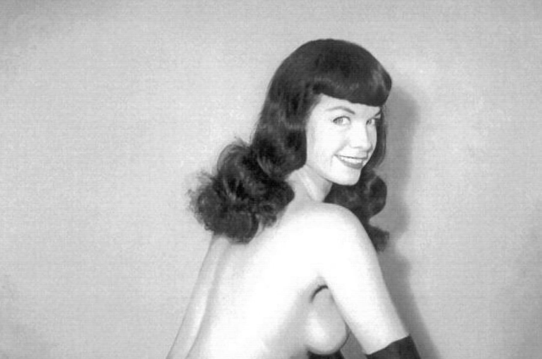 Bettie Page's 'lost years' revealed in 'treasure trove' of unseen