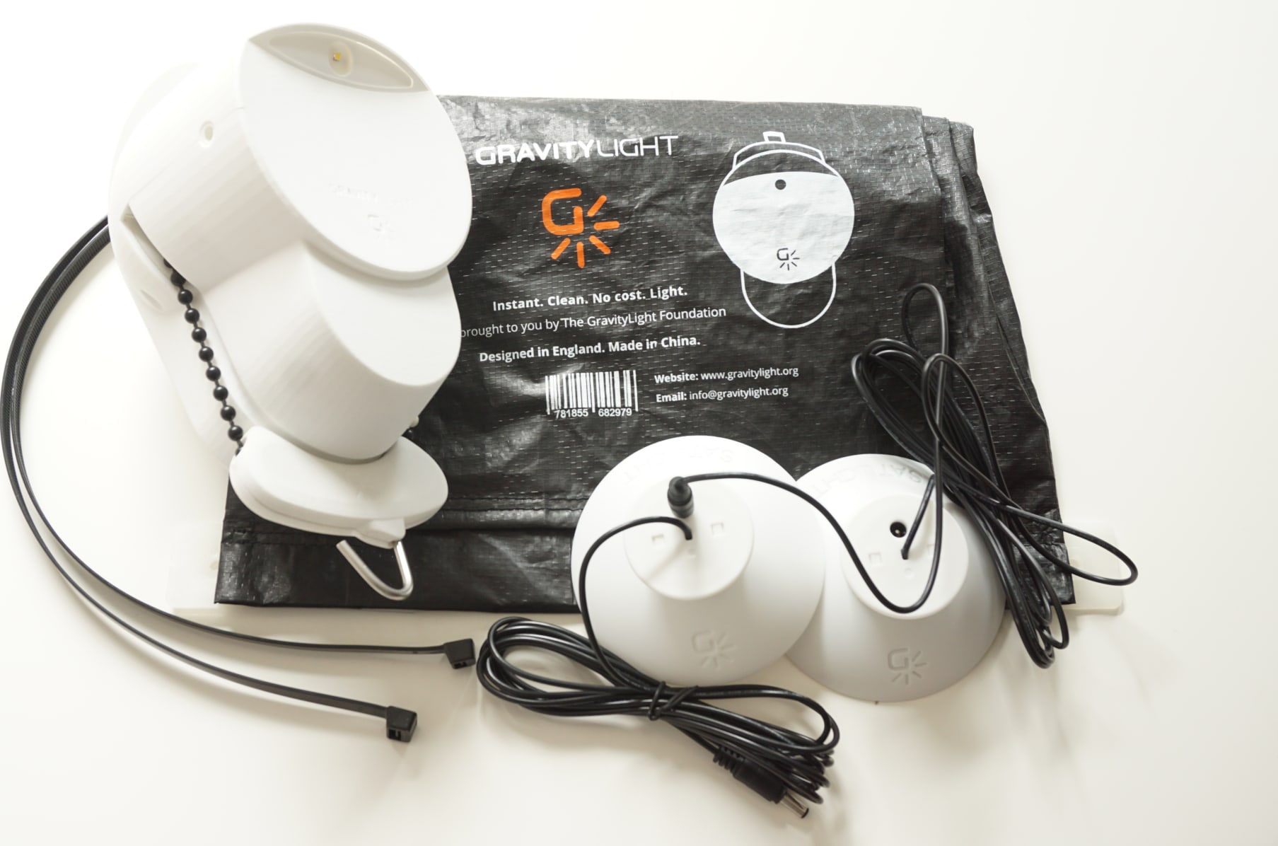 GravityLight Home System GL02 Portable Self Powered LED Lamp, 56 Piece :  : Lighting