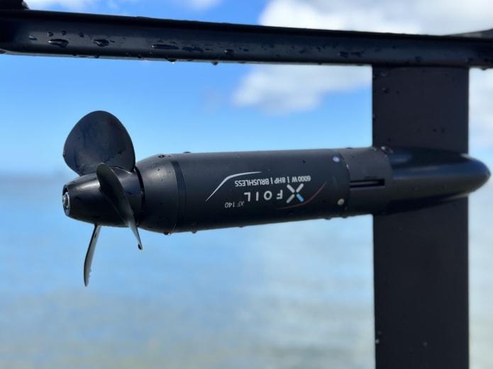 XFoil 2 - World's First Gyro Stabilized Hydrofoil | Indiegogo