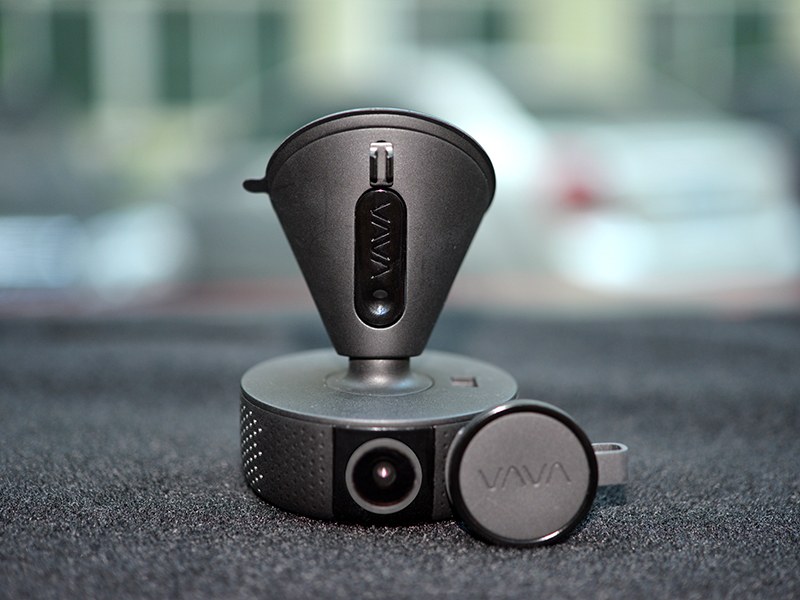 VAVA Dash Cam Review - 1080p Video On A Swivel